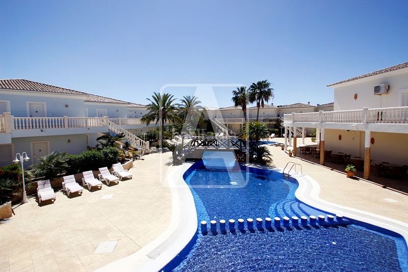 Foto 9e5ffe51-ca8b-483e-89cd-fa353cfb8052. Apartament amb calefacció piscina a La Fustera Benissa
