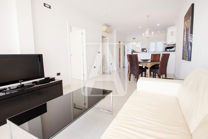 Foto a24f61be-2b14-4ccc-ab90-1782443df211. Apartament amb calefacció piscina a La Fustera Benissa