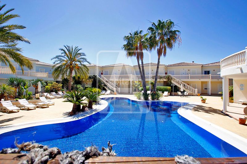 Foto c2c4c335-0855-4231-90a5-85c7045768f0. Apartament amb calefacció piscina a La Fustera Benissa