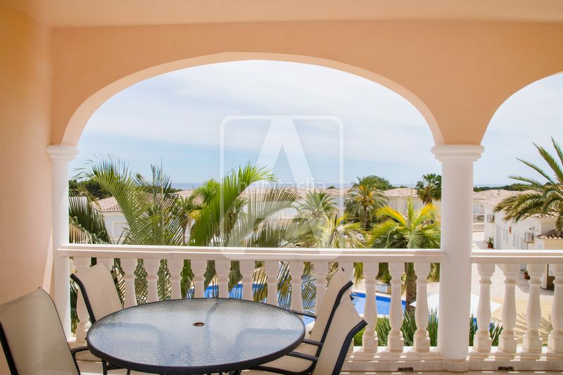 Foto d6653c29-eba2-49bd-a8e2-2d9f07a9ebb2. Apartament amb calefacció piscina a La Fustera Benissa