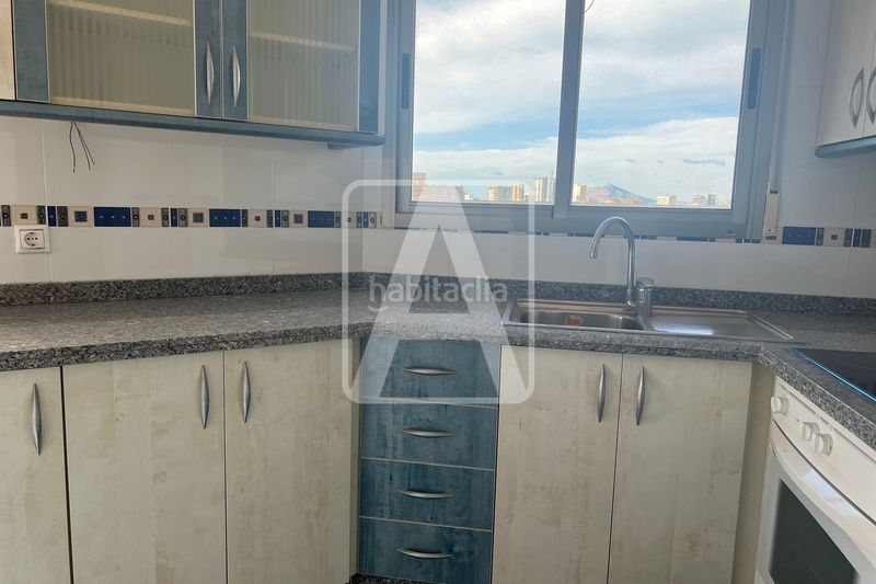 Foto 08b68a52-ca54-4946-9aff-ea34d754dbf8. Apartament amb aparcament piscina a Zona Levante - Playa Fossa Calp