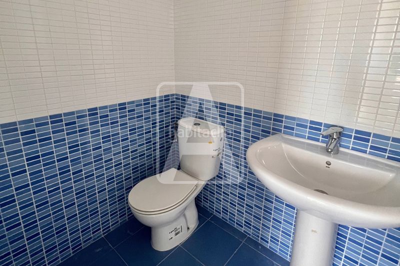 Foto 21e54fdf-6871-47b9-b8ab-3e162e6eef21. Apartament amb aparcament piscina a Zona Levante - Playa Fossa Calp