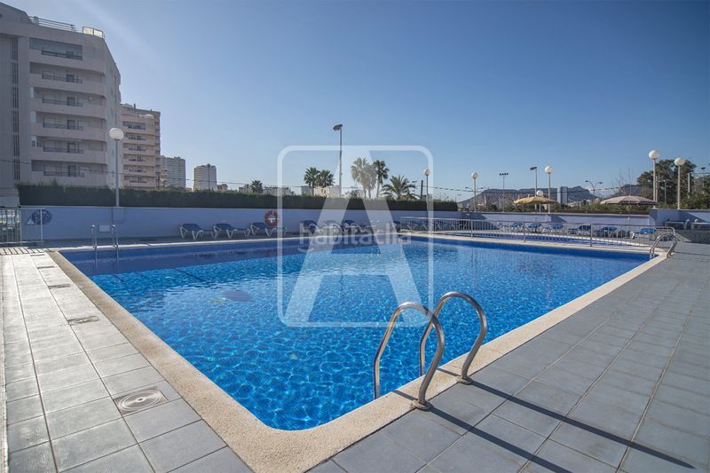 Foto 8d8f8863-8885-436b-95e3-d1fe8a12afeb. Apartament amb aparcament piscina a Zona Levante - Playa Fossa Calp
