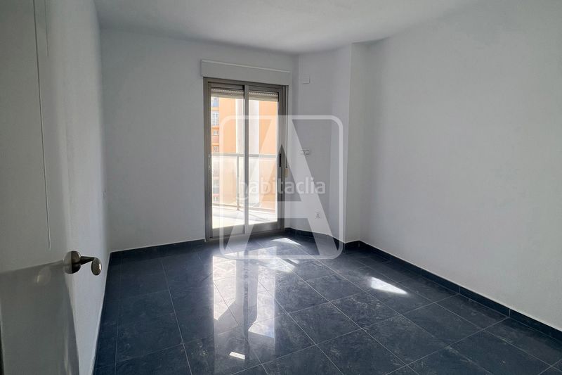 Foto ec13fb29-74ee-4e33-91dd-1e0e48154318. Apartament amb aparcament piscina a Zona Levante - Playa Fossa Calp