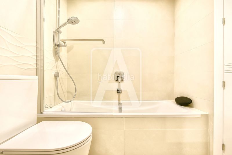 Foto 3f246f50-b1ac-425e-b58a-a95cb78645ca. Apartament amb calefacció piscina a Playa Arenal - Bol Calp