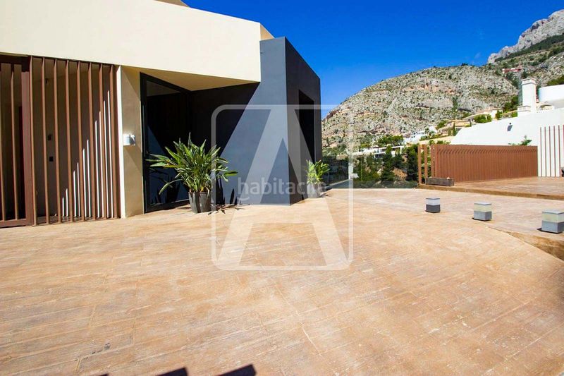 Foto 1162e259-18dd-4223-912d-b2e9b256a235. Xalet amb calefacció aparcament piscina a Altea hills Altea