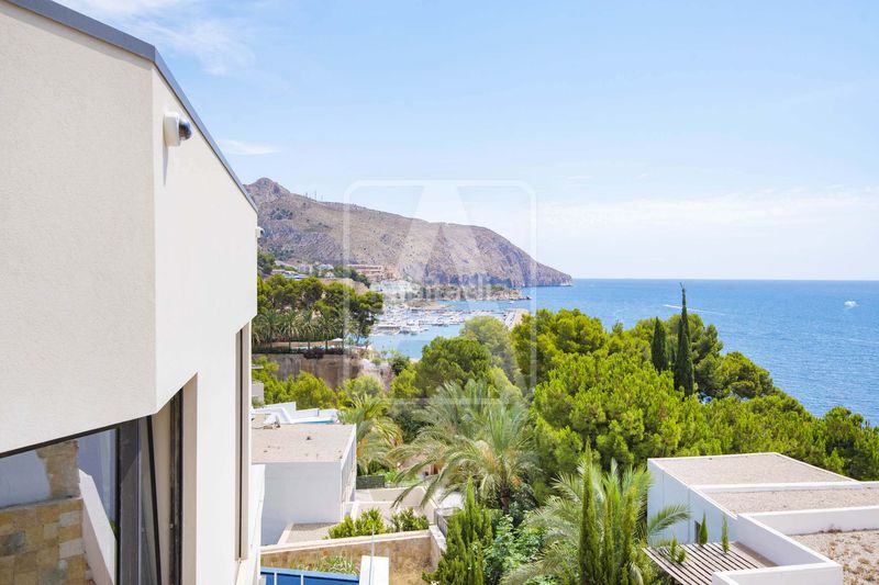 Foto 740989a7-12fa-4d2a-9f15-f6714c7f470a. Chalet en Mascarat Altea