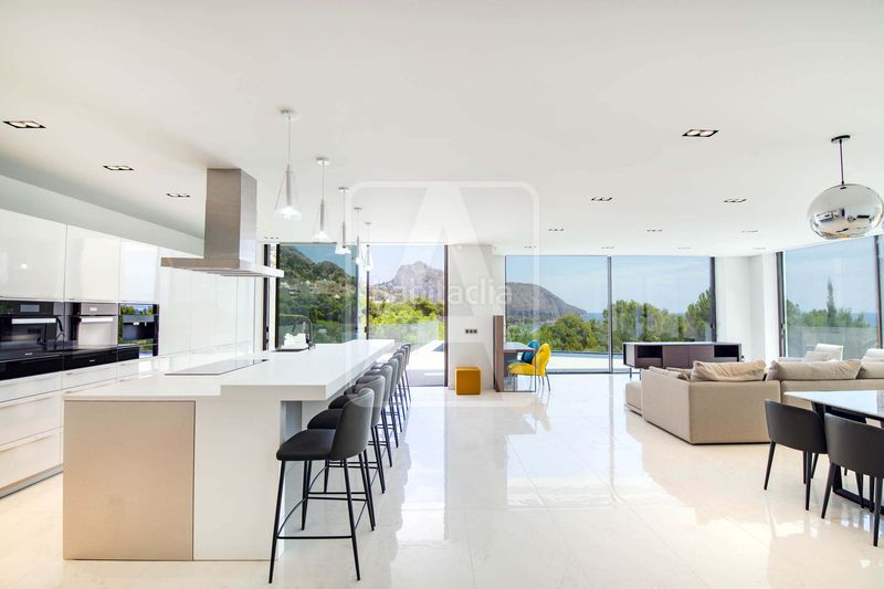 Foto d38b745a-de53-4fed-a10a-7319ce724612. Chalet en Mascarat Altea