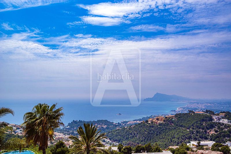 Foto 5bb5c0b4-69ab-4f04-bfa9-b8f809ac27af. Xalet amb calefacció aparcament piscina a Altea hills Altea