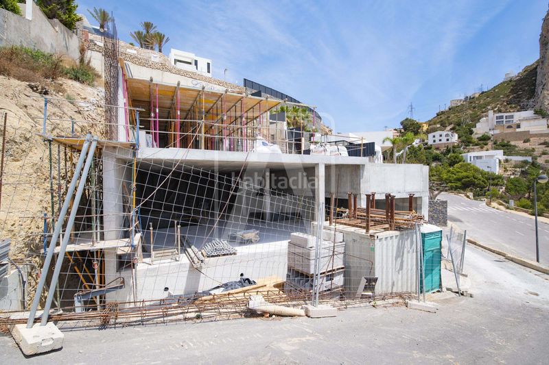 Foto d0112c4e-adc1-468f-aeef-83041f0f00d4. Chalet en Mascarat Altea