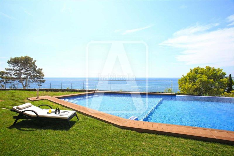 Foto 4467d3eb-f913-492b-9988-53f45eb28af9. Xalet amb calefacció aparcament piscina a Mascarat Altea
