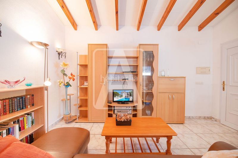 Foto a30316cf-b812-4542-98c6-713b0c183000. Chalet en La Fustera Benissa