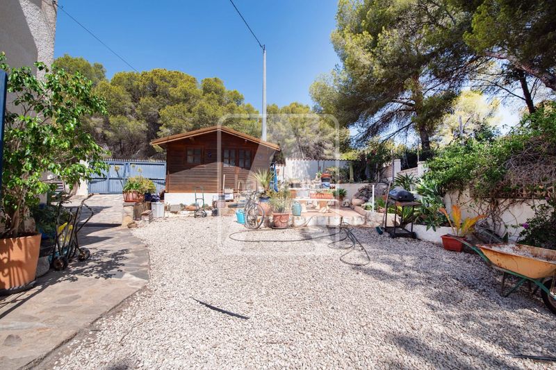 Foto fbea8ae1-8dfa-497f-8140-b2b0d5e20e41. Chalet en La Fustera Benissa