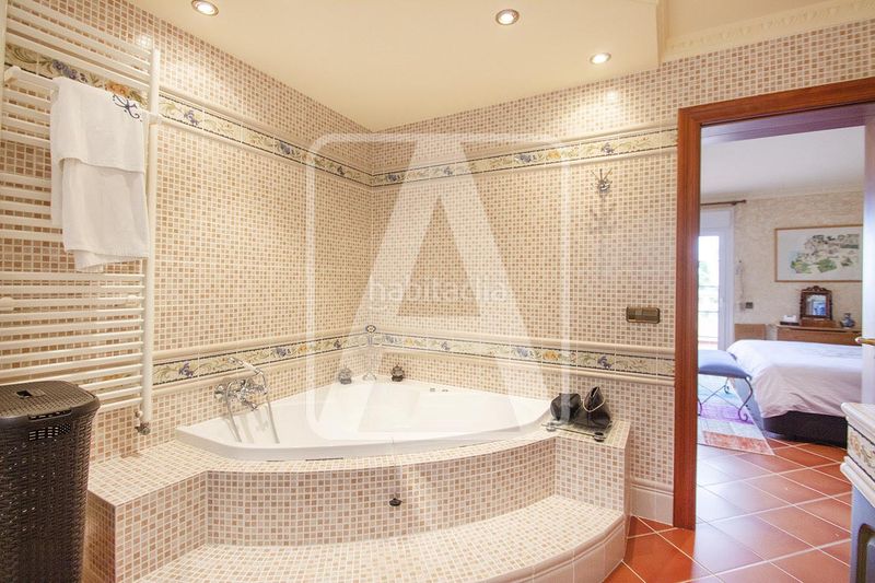 Foto 1b74403a-4991-4cdf-bd35-768b36a9e080. Chalet en La Fustera Benissa