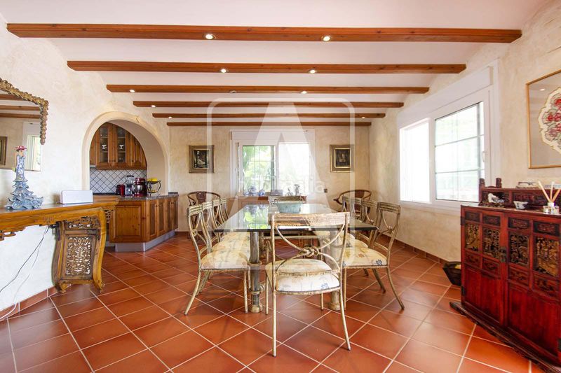 Foto 7b63e73d-1724-4f56-9dd0-b7e248c5f446. Chalet en La Fustera Benissa