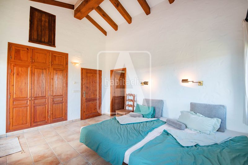 Foto 5bf3d0dd-cde2-42b7-8b60-a4b2469c0ef0. Masia amb calefacció aparcament piscina a Benissa pueblo Benissa