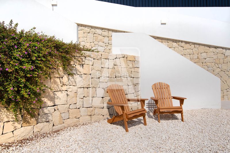 Foto f6215803-9aa8-4837-809e-f75f0987a751. Xalet amb calefacció aparcament piscina a La Fustera Benissa
