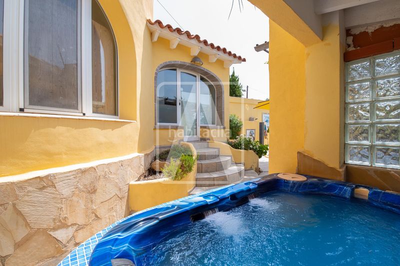 Foto bf754613-dfab-4884-805b-d30b2942a8d6. Chalet en La Viña-Montemar-San Jaime Benissa