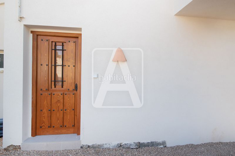 Foto a8708686-5de2-4925-b8c0-879506f9cd43. Xalet amb calefacció aparcament piscina a La Fustera Benissa