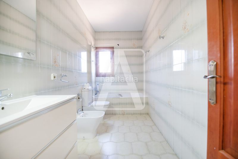 Foto 933a8638-c94f-49d3-aeb1-af81e7be880a. Chalet en La Fustera Benissa