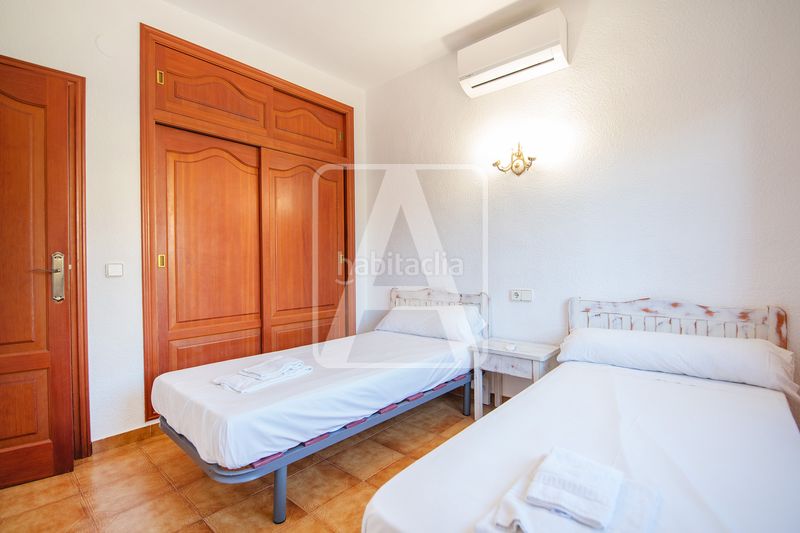 Foto fe72d44a-3224-4d11-b18f-434833500a87. Chalet en La Fustera Benissa