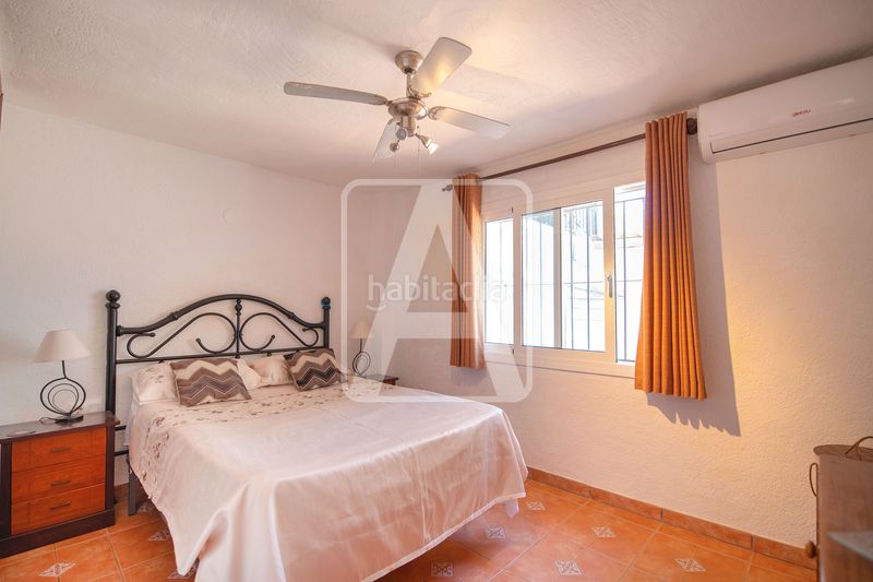 Foto b2636356-d004-4592-8ee4-b26494d63b12. Chalet en La Fustera Benissa