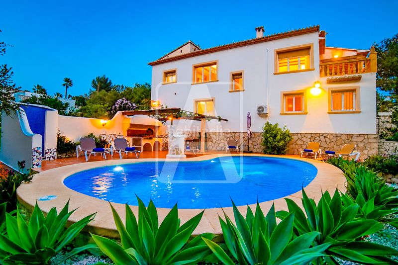 Foto 1b51c039-5a5e-48d3-afd1-9b4390eadc55. Chalet en La Viña-Montemar-San Jaime Benissa