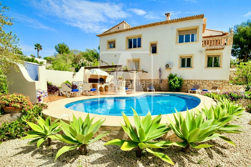 Foto c016527f-329f-4ac7-89d3-cace45a474a8. Chalet en La Viña-Montemar-San Jaime Benissa