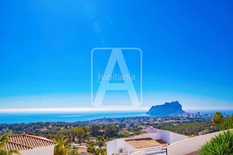 Foto b6953bc8-9a35-473e-b156-c0bb43795843. Xalet amb calefacció aparcament piscina a La Fustera Benissa