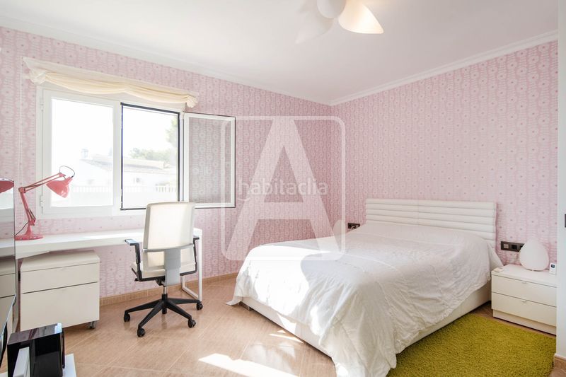 Foto a366d44b-b911-4c72-8875-6256d9e9d978. Chalet en La Fustera Benissa