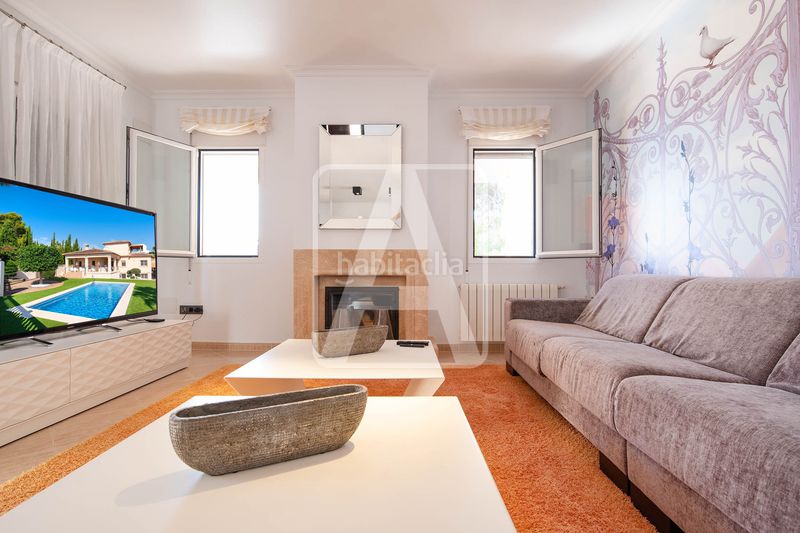 Foto dc2b4c9e-0a20-42cd-a849-98e509675dd2. Chalet en La Fustera Benissa