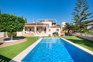 Chalet in La Fustera