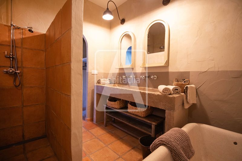 Foto bbe36e23-9beb-4272-afbb-64aafa5a395b. Masia amb calefacció aparcament piscina a Benissa pueblo Benissa