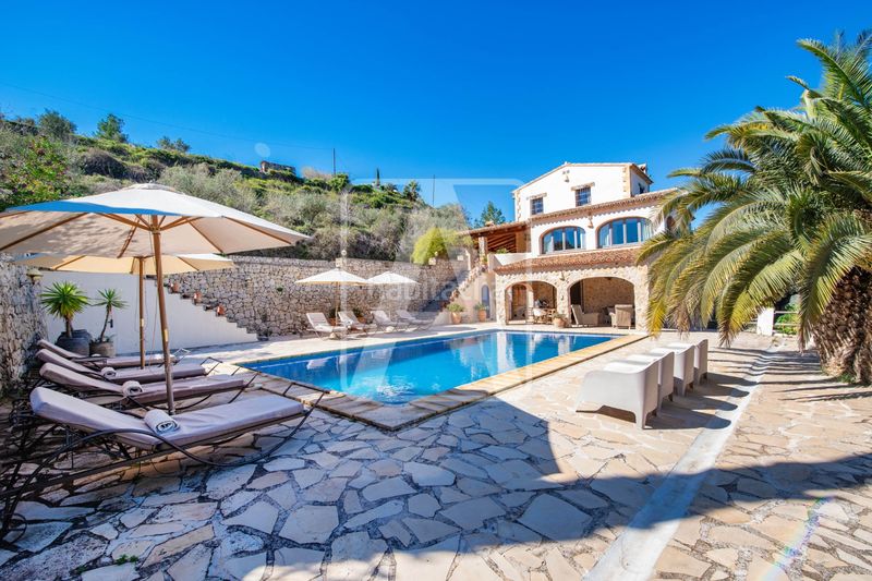 Foto cf58d694-223b-4252-8510-78859eb93d6e. Masia amb calefacció aparcament piscina a Benissa pueblo Benissa