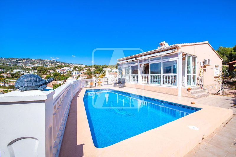 Foto ac8d74c4-f83f-442d-a14a-572f5d67f4f1. Xalet amb calefacció aparcament piscina a La Fustera Benissa