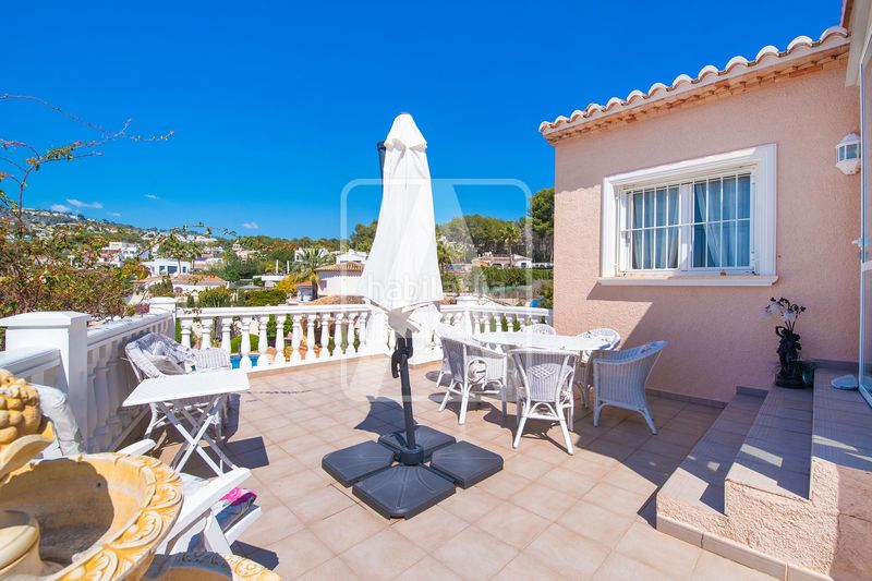 Foto ce75c1cf-6015-4d01-a4a1-d6a474490f44. Xalet amb calefacció aparcament piscina a La Fustera Benissa