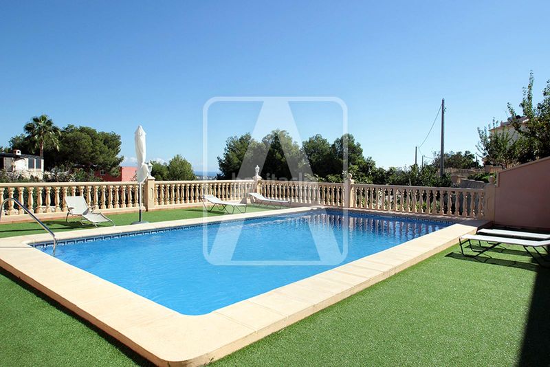 Foto 0a19c68c-c56e-4af6-b080-63047131de13. Chalet en Oltamar - Cucarres Calp