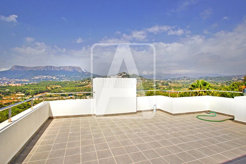 Foto 03620631-c915-4c45-99a6-6af2ad984318. Xalet amb calefacció aparcament piscina a Cometa Calp