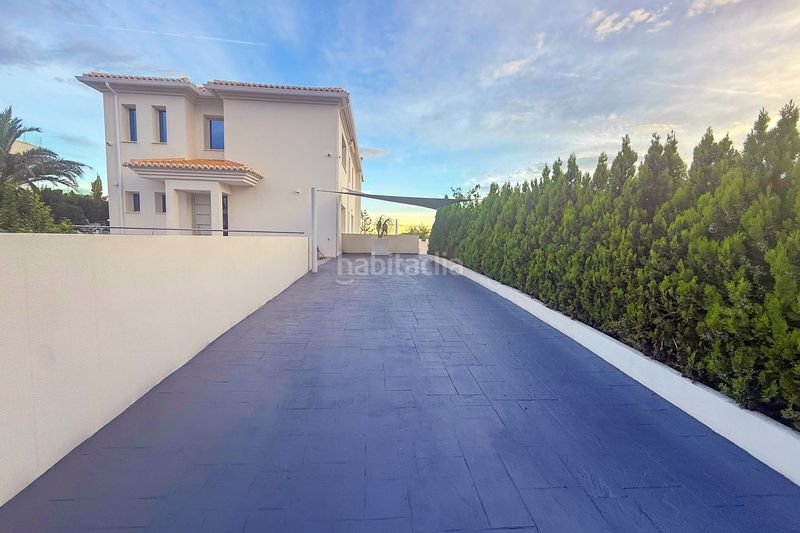 Foto deba1be5-b352-4ab7-bf7d-9ec2570c29cf. Chalet en La Caleta - La Calalga - Les Bassetes Calp