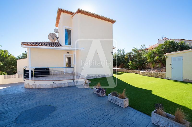 Foto c0b8a38f-7791-47de-a9ca-d9c971ea12b8. Xalet amb calefacció aparcament piscina a Carrió - La Merced - Los Pinos Calp