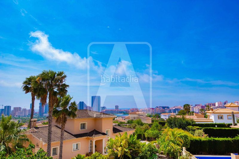 Foto ffef387e-0849-4658-ad35-d5165f6914a2. Xalet amb calefacció aparcament piscina a Gargasindi - Garduix - Colina del Sol Calp