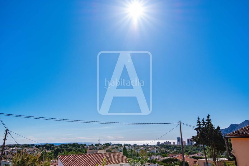 Foto 5e975c9f-e17e-493f-8a13-36971597e203. Xalet amb aparcament piscina a Cometa Calp
