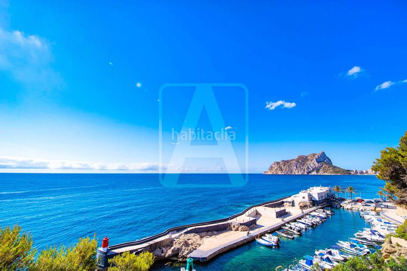 Foto 80a08cf0-8914-45ce-8685-899637affec4. Xalet amb aparcament piscina a La Empedrola Calp