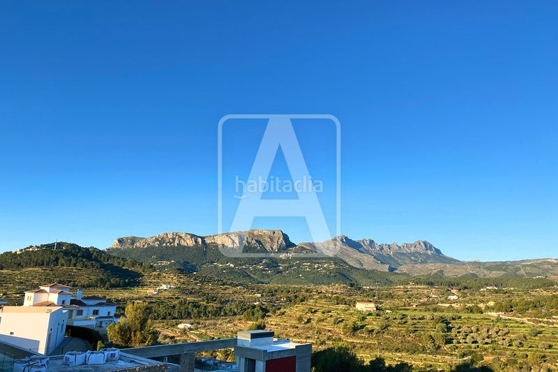 Foto ae951b3c-110c-4b90-ba7e-97b7151ec939. Xalet amb aparcament piscina a La Empedrola Calp