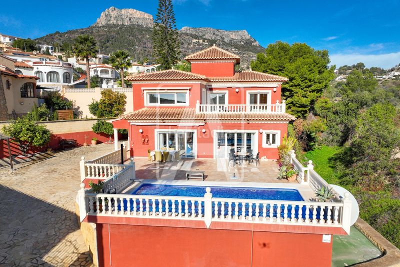 Foto 6d24bb1d-2491-4730-b771-79bf1e5fba6d. Chalet en Canuta Calp