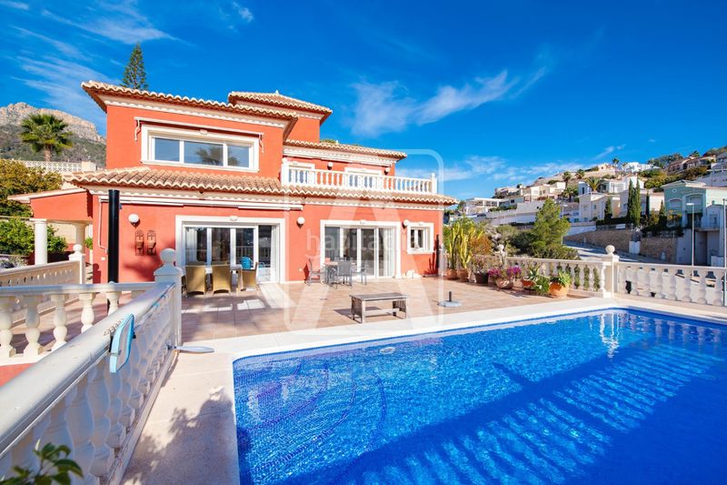 Foto 7dcbc10c-61fb-4094-b097-12922d6b8612. Chalet en Canuta Calp