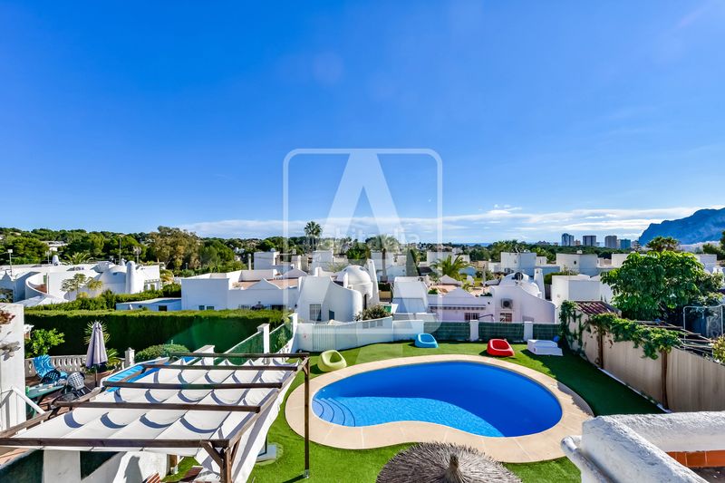 Foto 09cd69fb-ed92-459f-96ca-8ba66cb56d49. Chalet en Cometa Calp