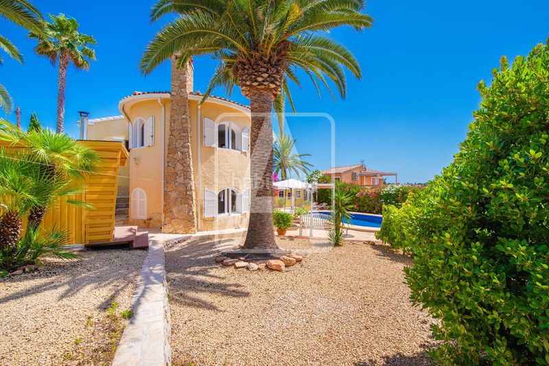 Foto 125b01ce-407c-4b00-a29d-b77d4cbb02e7. Xalet amb calefacció aparcament piscina a Cometa Calp