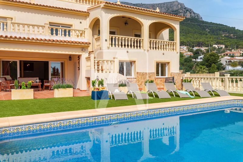 Foto e139ca8b-d075-4dfc-95a3-0829563b21b1. Xalet amb calefacció aparcament piscina a Oltamar - Cucarres Calp
