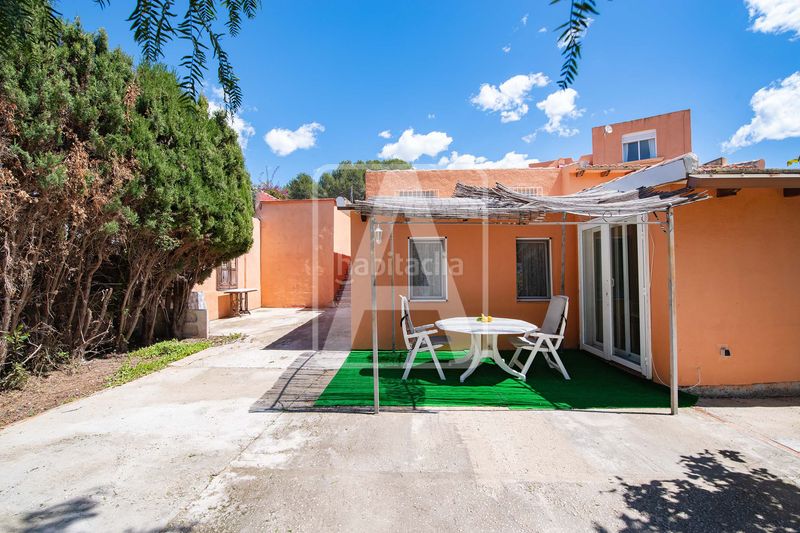 Foto d7079850-8e8d-431a-8daa-2e26e4ee25e6. Chalet en La Empedrola Calp